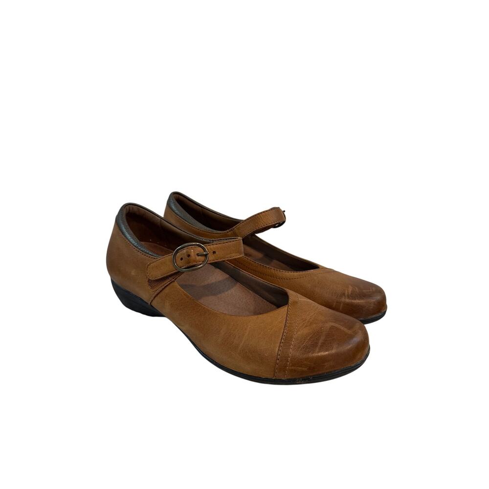 Dansko Fawna Mary Jane in Distressed Brown, 39